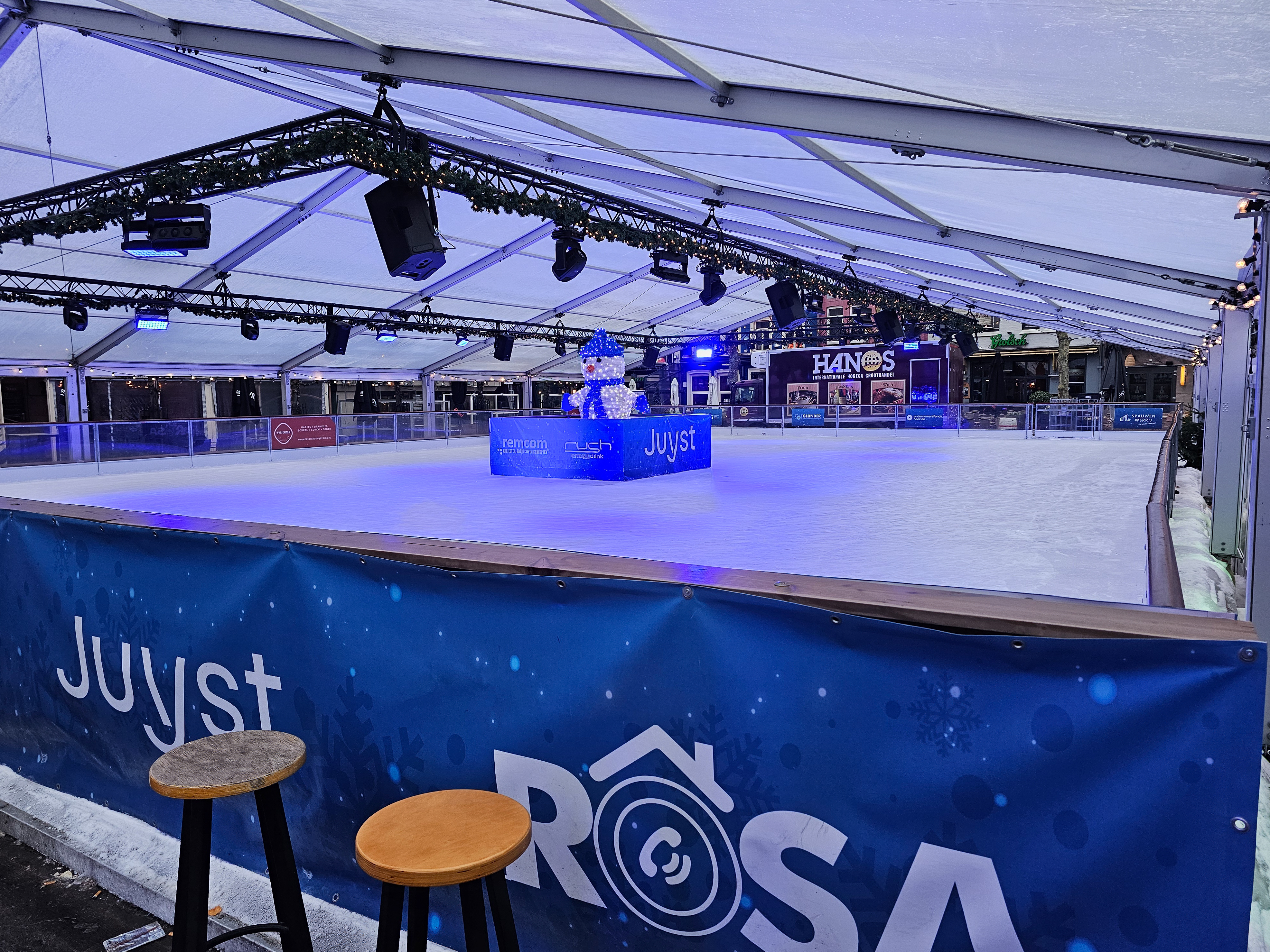 Photo of Ice Rink in Heerlen still closed just after Dawn without any Visitor