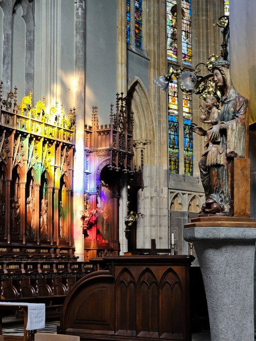 Sun casts Eye of God on the&nbsp;Choir